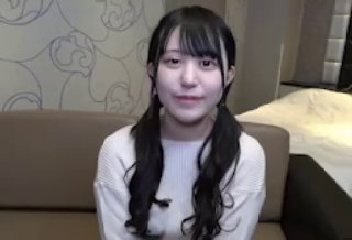谡3p19岁女大学生
